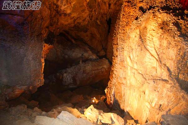 芙蓉洞景點(diǎn)之&ldquo;一夫當(dāng)關(guān)&rdquo;