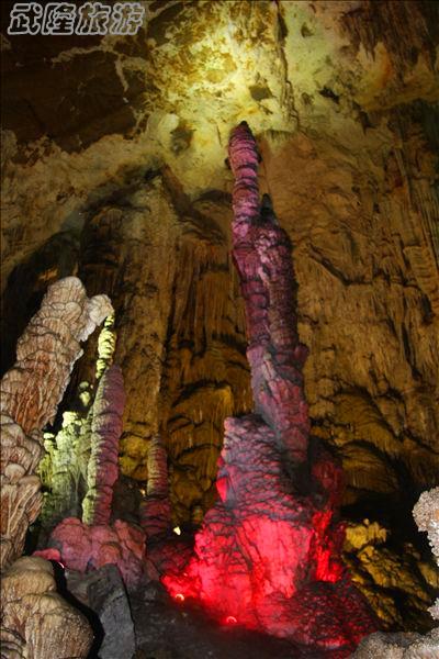 芙蓉洞景點之“火箭待發(fā)”