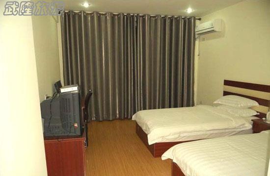 武隆怡眾商務(wù)酒店普通標(biāo)間