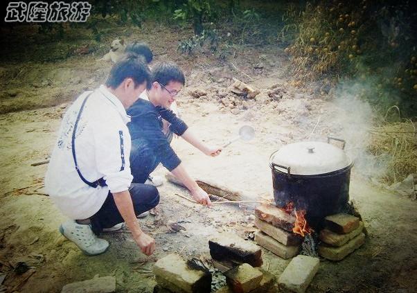 如何選擇野炊的鍋碗瓢盆