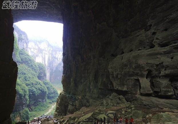 氣勢(shì)恢宏天生三硚