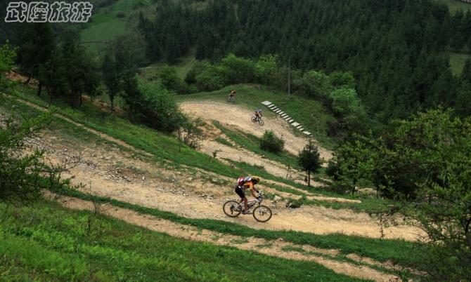 騎行白馬夢幻谷