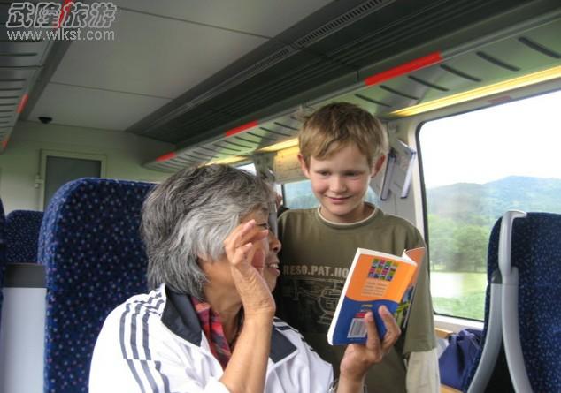 出國(guó)旅游不懂外語(yǔ)怎么辦？6招教你不懂外語(yǔ)也可以出國(guó)自助游