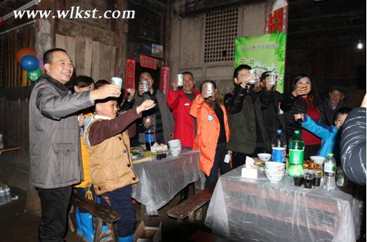 馭馬伙伴行 與愛同行 重走“爸爸路”武隆溫馨親子之旅獻映