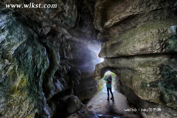 烏木、化石隨地?fù)?，重慶無人峽谷大冒險(xiǎn)（完整版）&mdash;&mdash;【女漢紙武隆秘境探險(xiǎn)記】第十四節(jié)