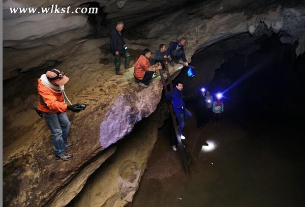 烏木、化石隨地?fù)欤貞c無人峽谷大冒險(xiǎn)（完整版）&mdash;&mdash;【女漢紙武隆秘境探險(xiǎn)記】第十四節(jié)