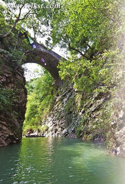 寧?kù)o致遠(yuǎn) 超乎自然——火爐龍溪古鎮(zhèn)游記