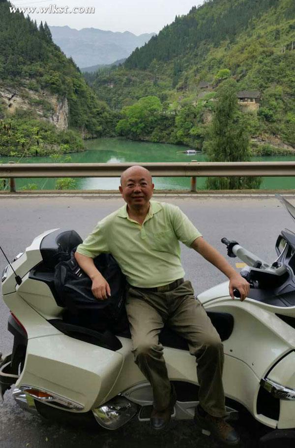 北京&ldquo;旅行狂人&rdquo;16年到武隆旅游100次