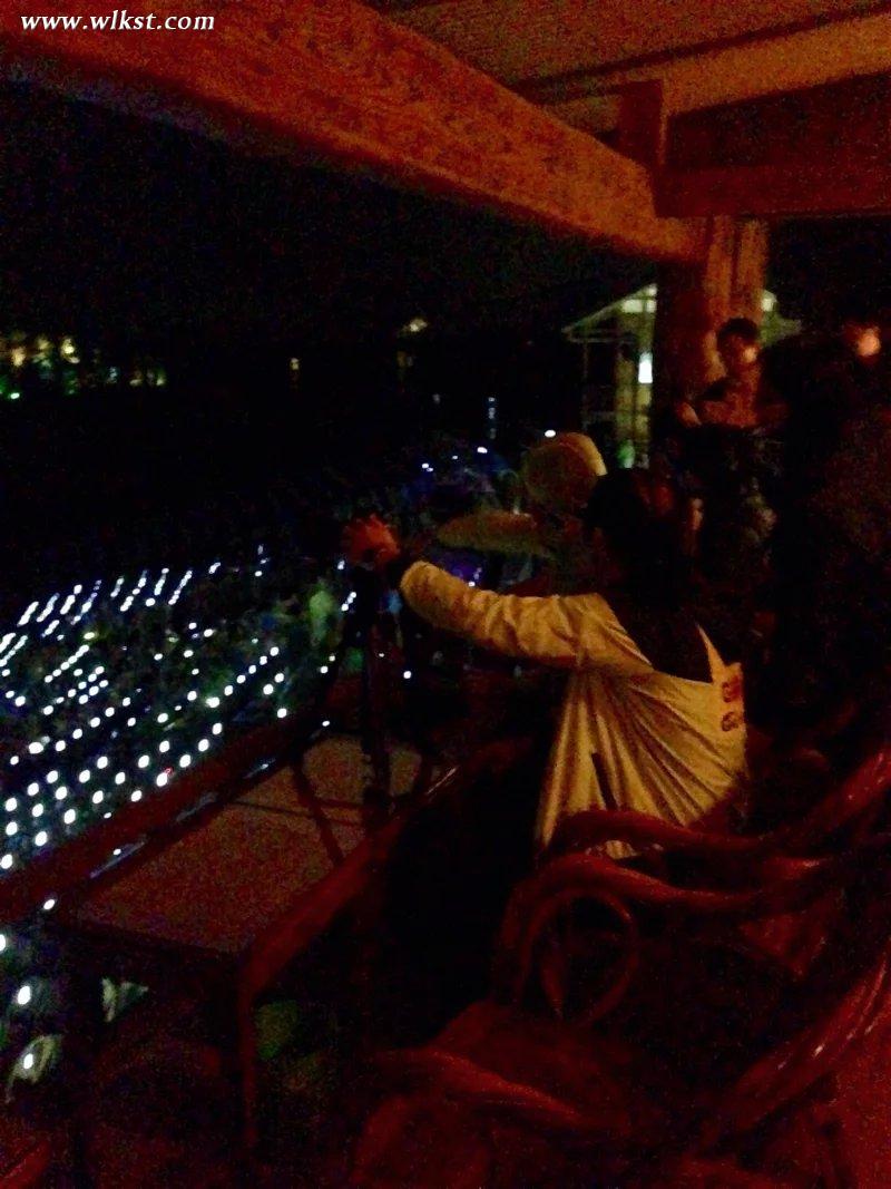 潔伴同行節(jié)目組印象武隆&rdquo;劇場(chǎng)取景拍攝