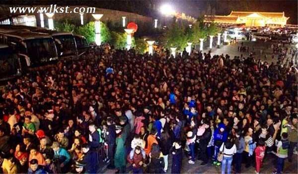 萬(wàn)人同游印象武隆