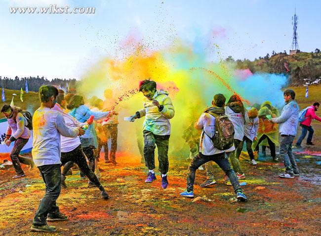 仙女山萬人圣誕炫跑節(jié)，你準(zhǔn)備好了嗎？