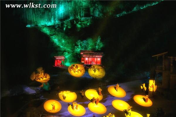 　　&ldquo;印象&middot;武隆&rdquo;100萬門票回報(bào)全國觀眾