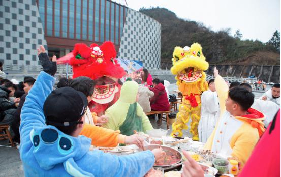 團團圓圓過春節(jié)