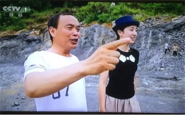 央視主持人李思思親赴武隆尋找中國(guó)民歌